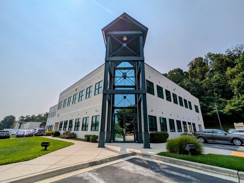 20 New Plant Ct, Owings Mills, MD en alquiler - Foto del edificio - Imagen 3 de 19