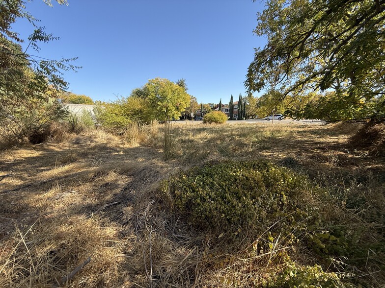 7100 Morro Rd, Atascadero, CA en venta - Foto del edificio - Imagen 3 de 10