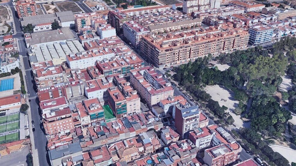 Terreno en Alzira en venta - Foto del edificio - Imagen 1 de 7
