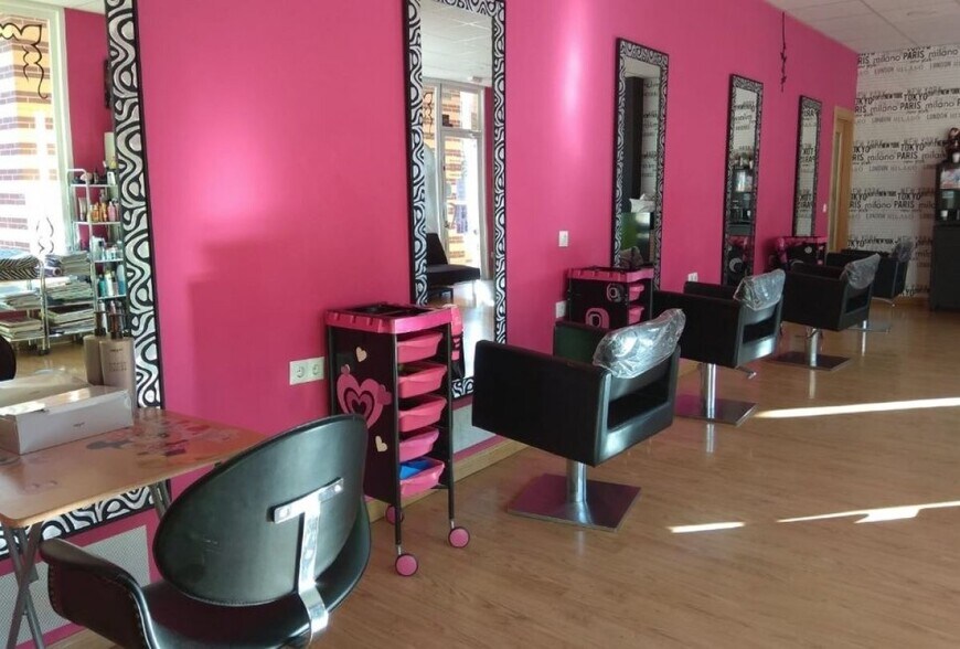 Local en Salamanca en venta - Foto del edificio - Imagen 3 de 4