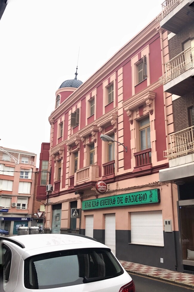 Más detalles de Plaza Miguel Echegaray, 1, Quintanar de la Orden - Local en alquiler