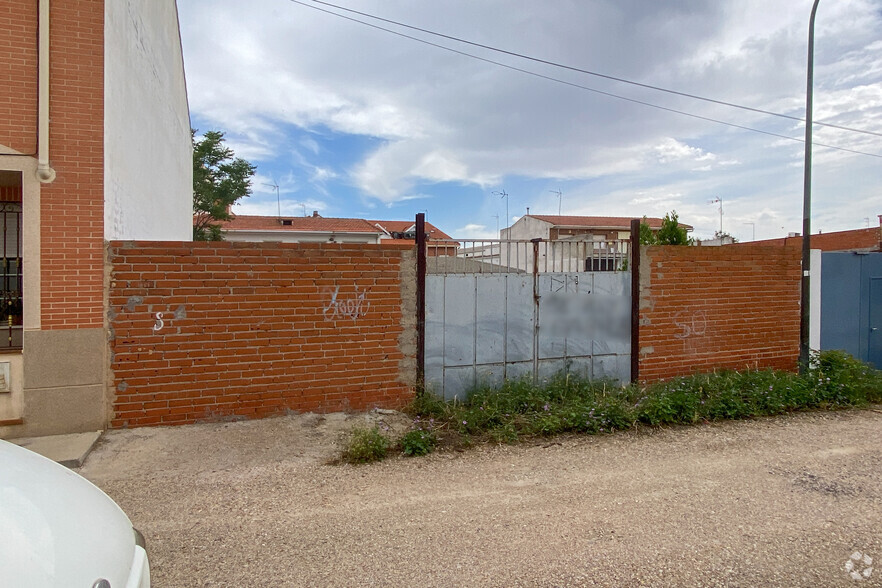 Calle Góngora, 4, Ciempozuelos, Madrid en venta - Foto del edificio - Imagen 2 de 2