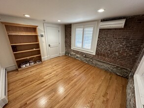 61 Roseland St, Somerville, MA en alquiler Foto del interior- Imagen 2 de 4