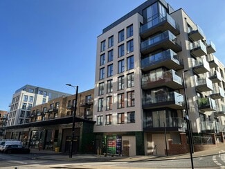 Más detalles de Lilys Walk, High Wycombe - Local en venta