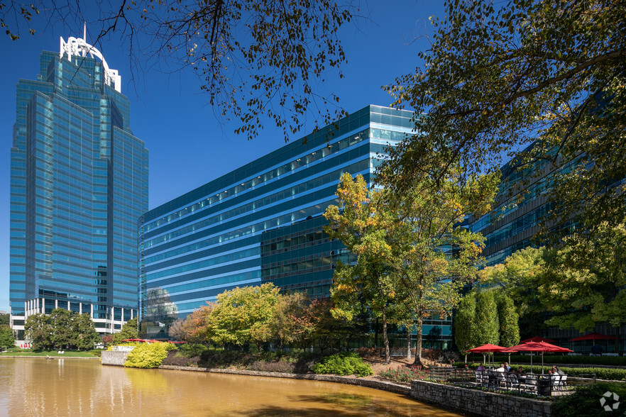 1 Concourse Pky NE, Atlanta, GA en alquiler - Foto del edificio - Imagen 2 de 33