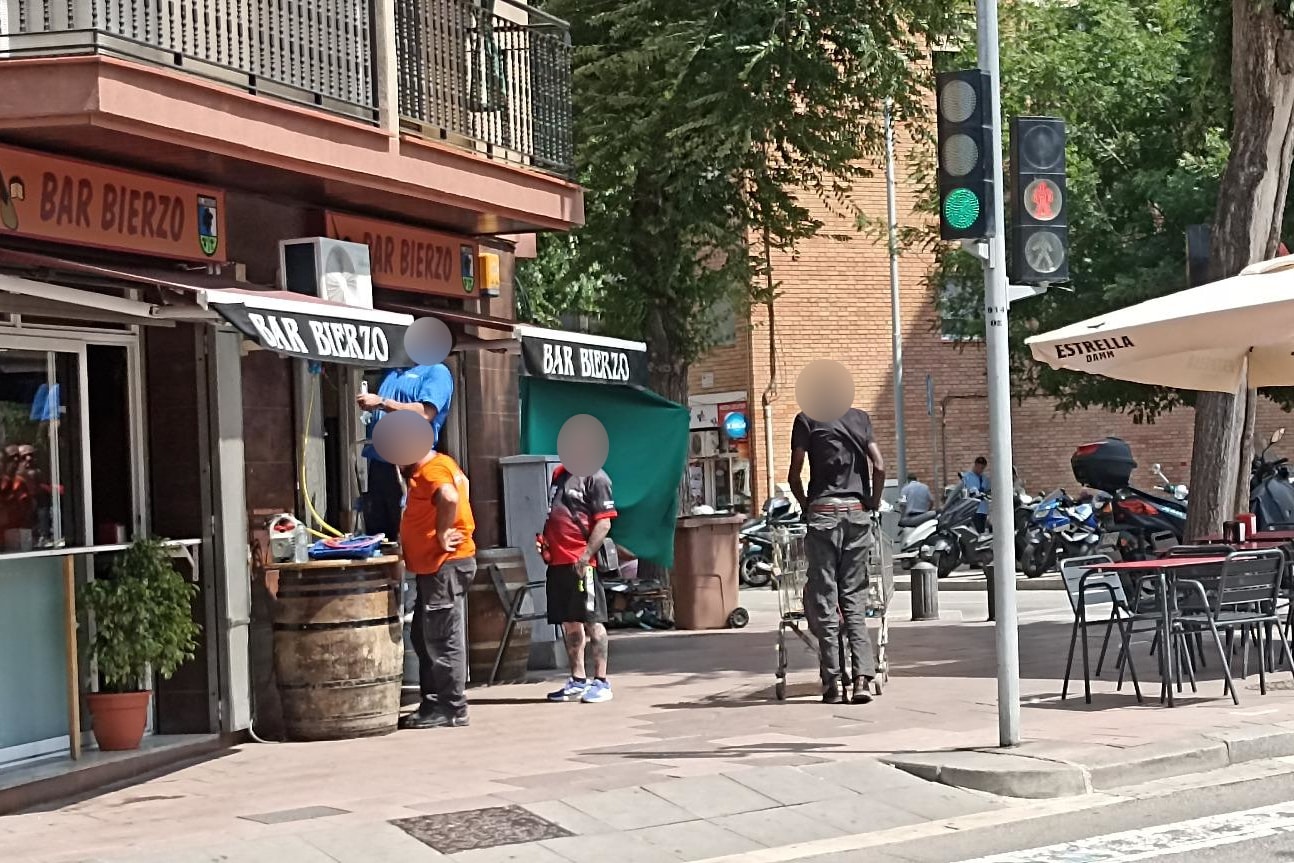 Santa Coloma de Gramenet, BAR 08922 - Unidad - -  - Foto del interior - Image 1 of 2