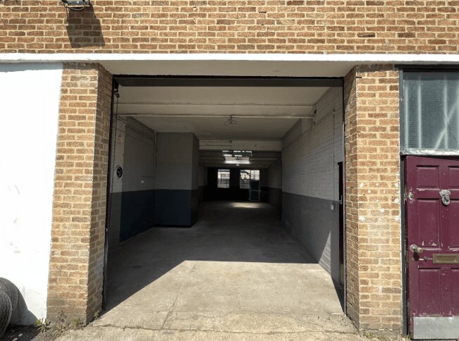 Trafford Rd, Reading en alquiler Foto del edificio- Imagen 1 de 7