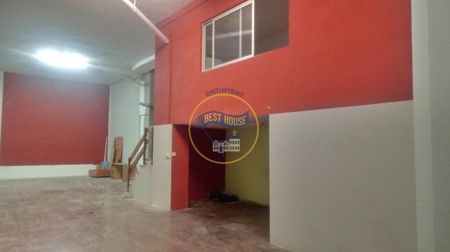 Más detalles de Carrer del Violinista Matas, Ontinyent - Local en venta