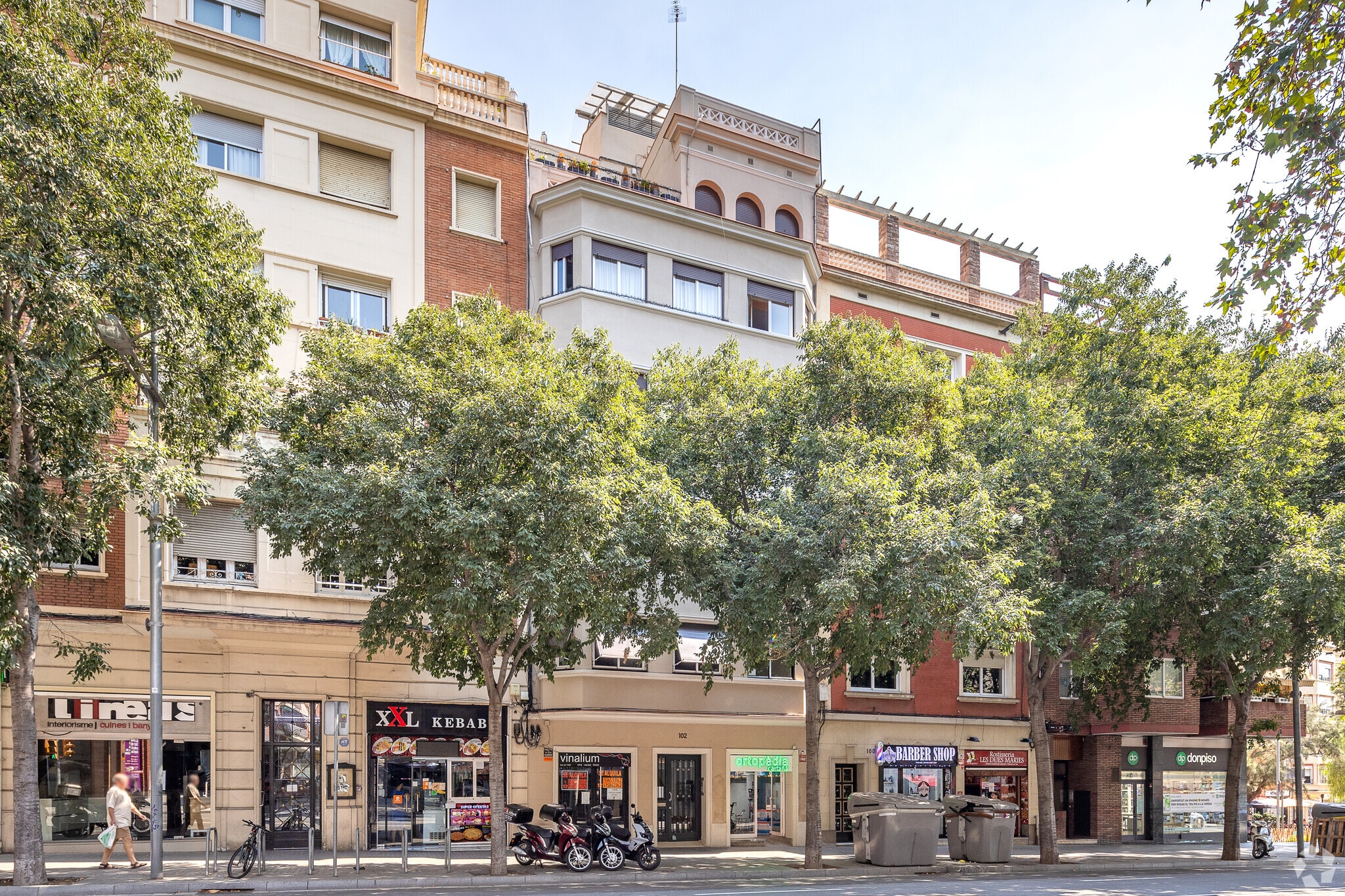 Edificio residencial en Barcelona, Barcelona en venta Foto principal- Imagen 1 de 4