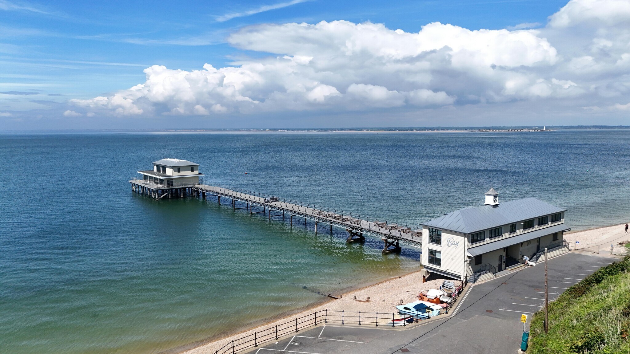 Totland Pier, Totland Bay en venta Foto del edificio- Imagen 1 de 16
