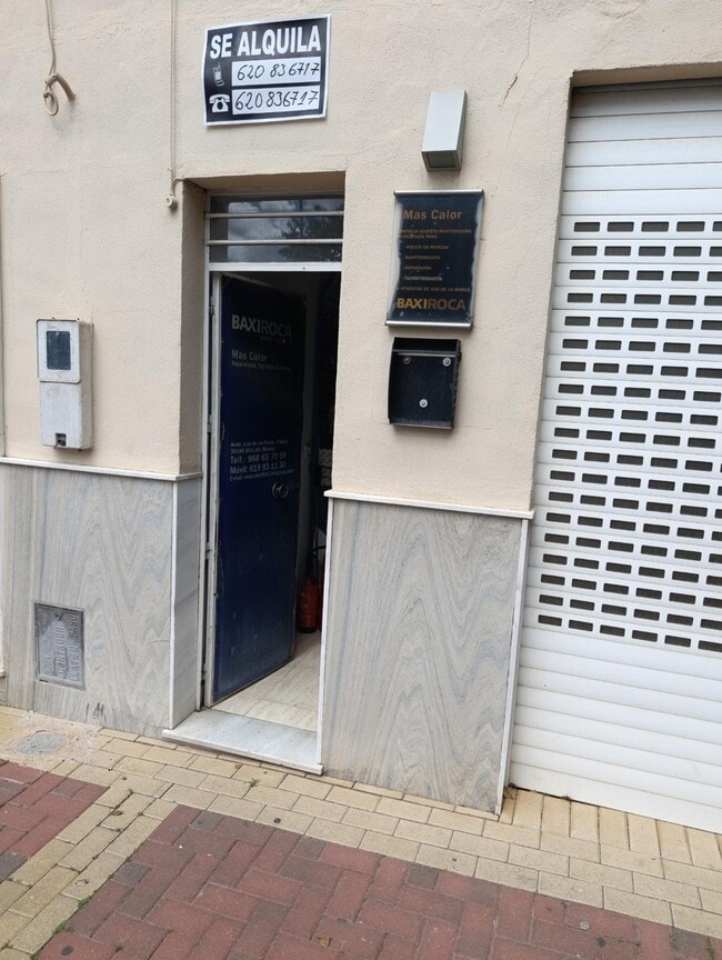 Más detalles de Local en alquiler