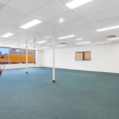 340 Pennant Hills Rd, Pennant Hills, NSW 2120 - Unidad 2 -  - Foto del interior - Image 2 of 4