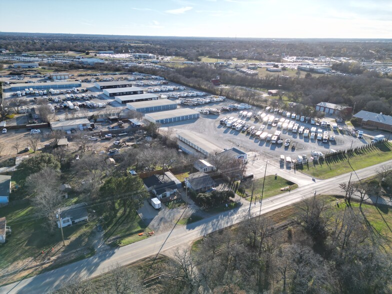 2750 Shady Shores Road, Corinth, TX en alquiler - Foto del edificio - Imagen 2 de 5