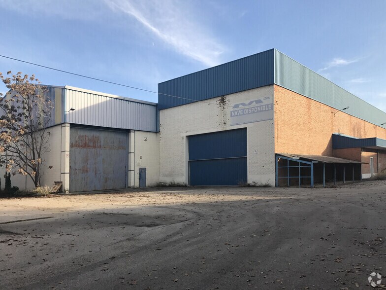 Nave en Coslada, Madrid en venta - Foto principal - Imagen 1 de 1