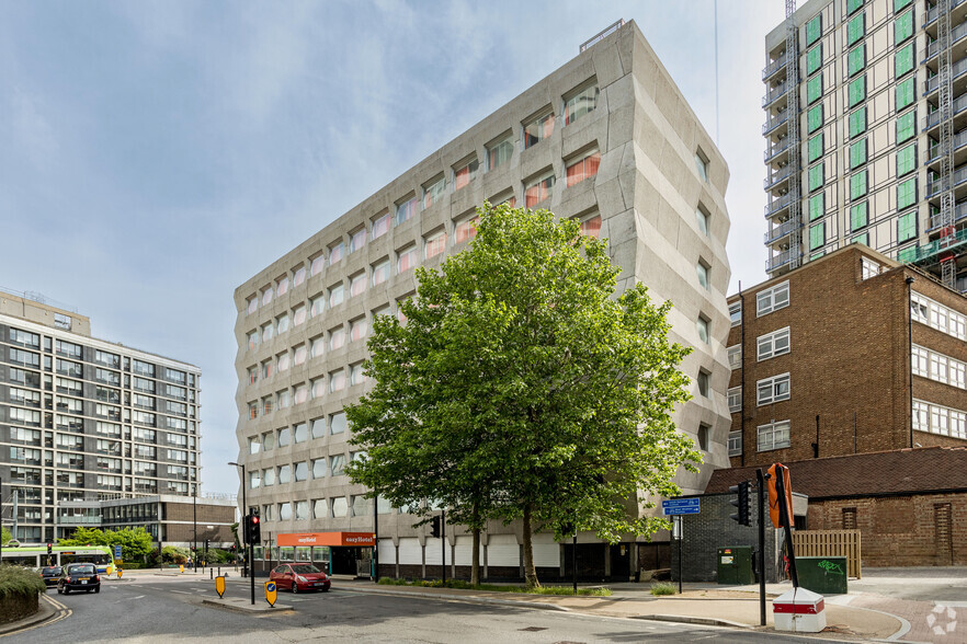 22 Addiscombe Rd, Croydon en alquiler - Foto del edificio - Imagen 1 de 3