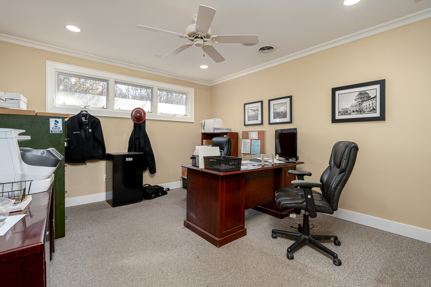 2109 Forest Dr, Annapolis, MD en alquiler - Foto del interior - Imagen 3 de 11