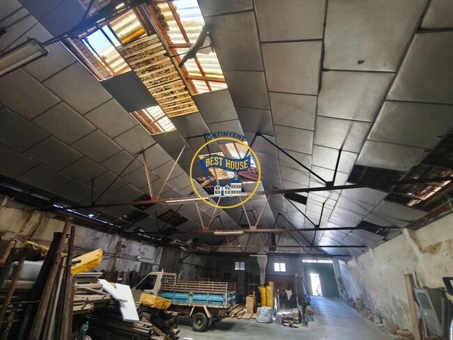 Más detalles de Nave en venta