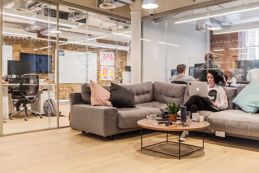 9 Dallington St, London en alquiler - Foto del edificio - Imagen 2 de 4