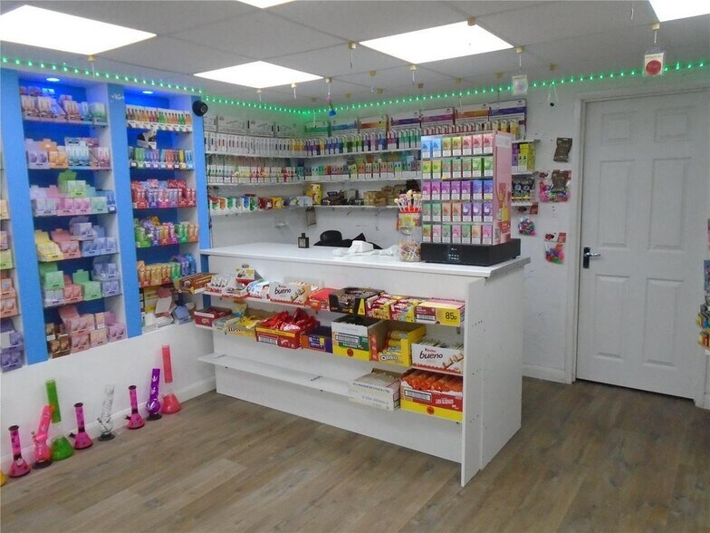 34 High St, Ferndale en venta - Foto del edificio - Imagen 3 de 9