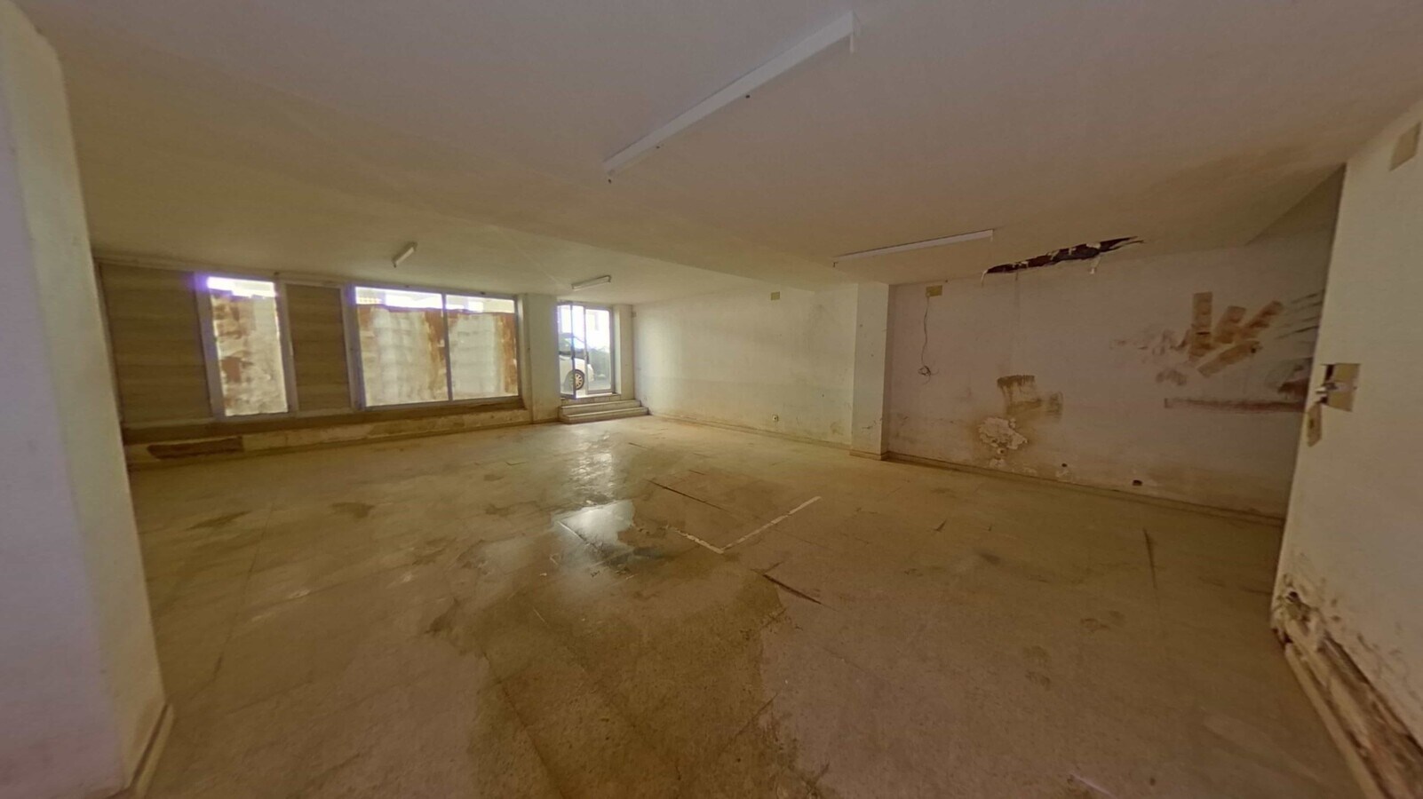 Llançà, GER 00000 -  -  - Foto del interior - Image 1 of 5