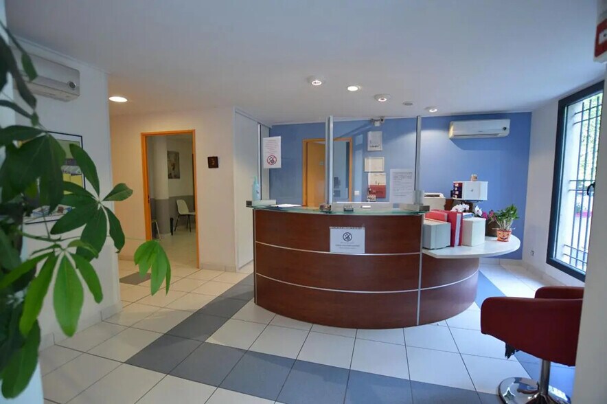 Flex en Montpellier en venta - Vestíbulo - Imagen 2 de 4