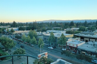 1075-1077 El Camino Real, Menlo Park, CA - VISTA AÉREA  vista de mapa