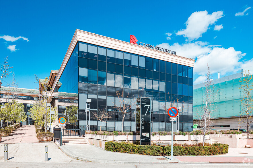 Vía Dos Castillas, 33, Pozuelo De Alarcón, Madrid en alquiler - Foto del edificio - Imagen 2 de 5