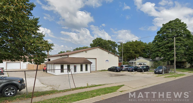 305 N 3rd St, Pekin, IL en venta - Foto del edificio - Imagen 1 de 3