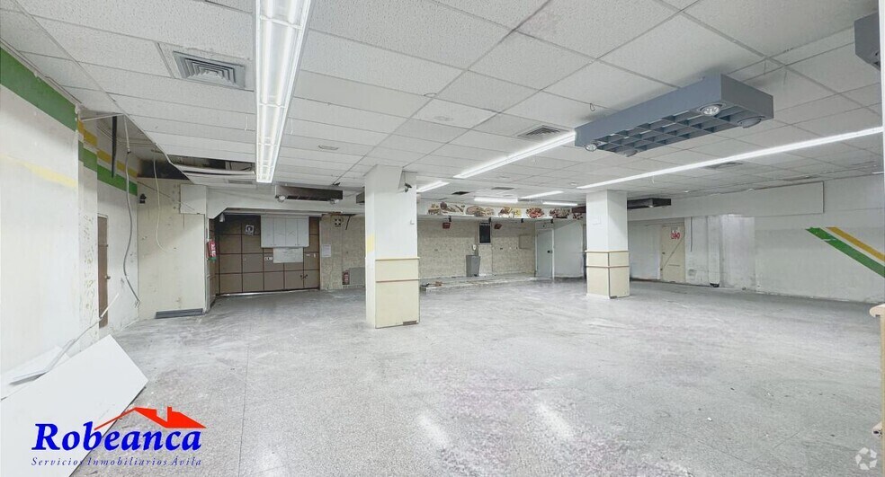 Local en Ávila, Ávila en alquiler - Foto del interior - Imagen 1 de 1