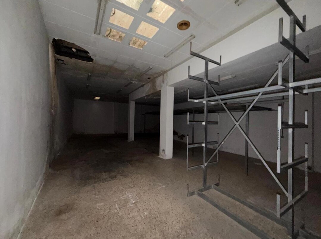 Lleida, LER 25005 - Unidad Planta baja completa -  - Foto del interior - Image 1 of 9