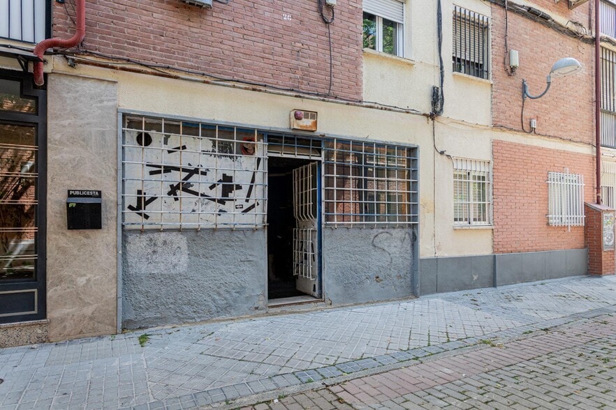 Plaza de Ribadeo, 6, Madrid, Madrid en venta - Foto del edificio - Imagen 2 de 22