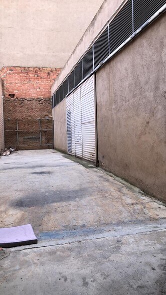 Local en Reus, Tarragona en venta - Foto del edificio - Imagen 2 de 7