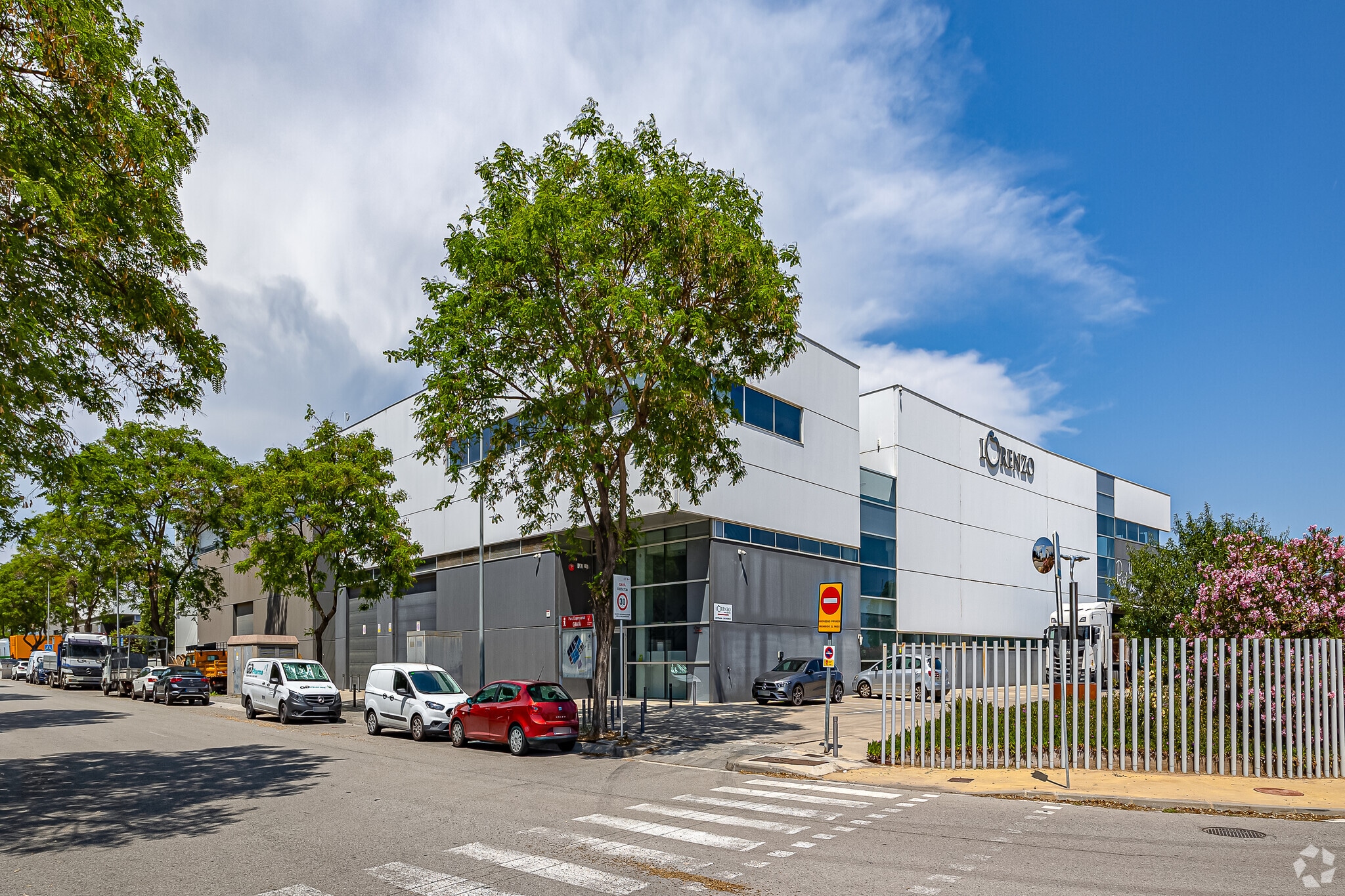 Nave en Gavà, Barcelona en alquiler Foto principal- Imagen 1 de 4