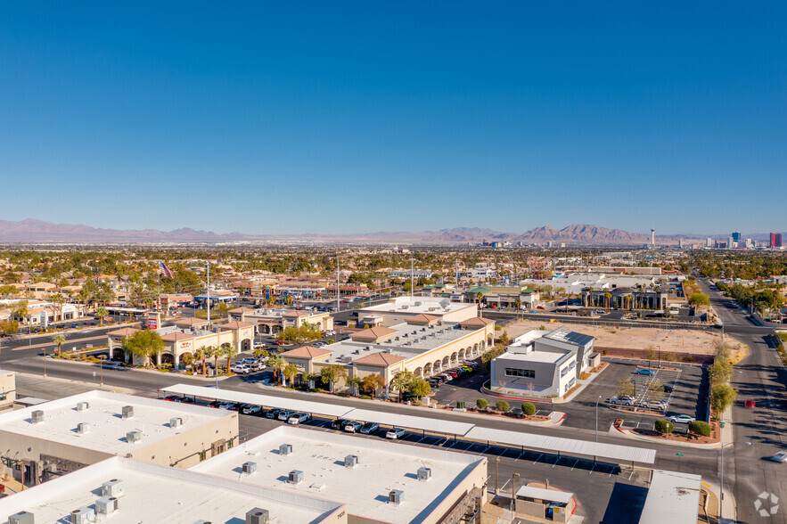 7885 W Sahara Ave, Las Vegas, NV en alquiler - Foto del edificio - Imagen 3 de 3