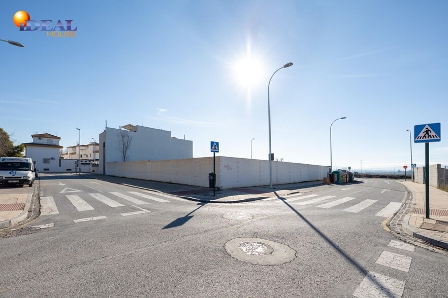 Terreno en Granada, Granada en venta - Foto del edificio - Imagen 2 de 16