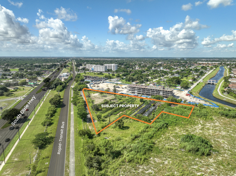 21350 SW 115th Rd, Miami, FL en venta - Foto del edificio - Imagen 3 de 11