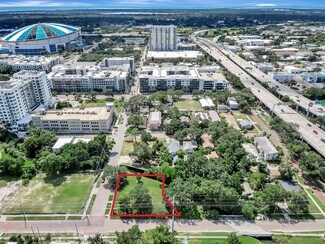 Más detalles de 1700 Burlington Ave N, Saint Petersburg, FL - Terreno en venta