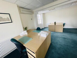 29 Cambray Pl, Cheltenham en alquiler Foto del interior- Imagen 1 de 1