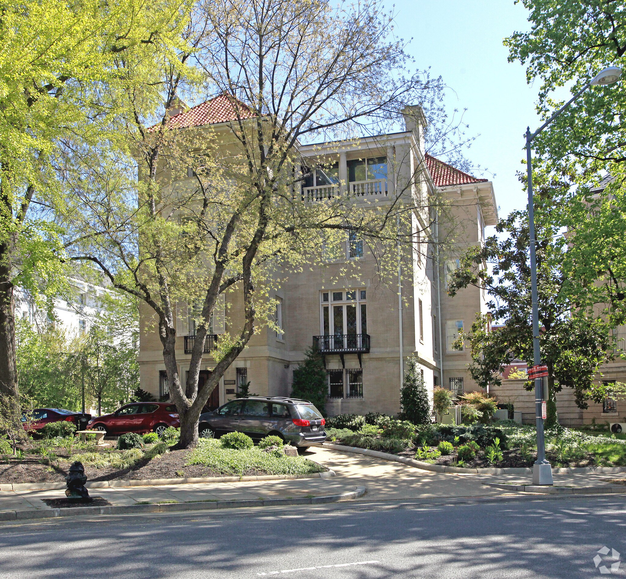 2223 Massachusetts Ave NW, Washington, DC en venta Foto principal- Imagen 1 de 3