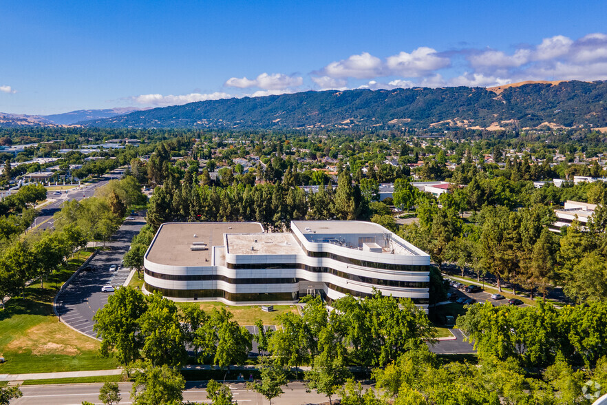 4900 Hopyard Rd, Pleasanton, CA en alquiler - Vista aérea - Imagen 3 de 5