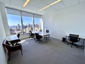 250 W 55th St, New York, NY en alquiler Foto del interior- Imagen 1 de 3