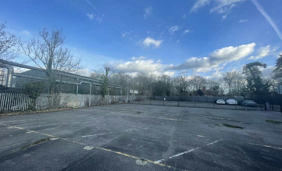 Tolpits Ln, Watford en alquiler - Foto del edificio - Imagen 1 de 4