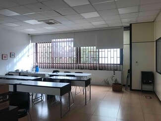 Más detalles de Oficina en alquiler