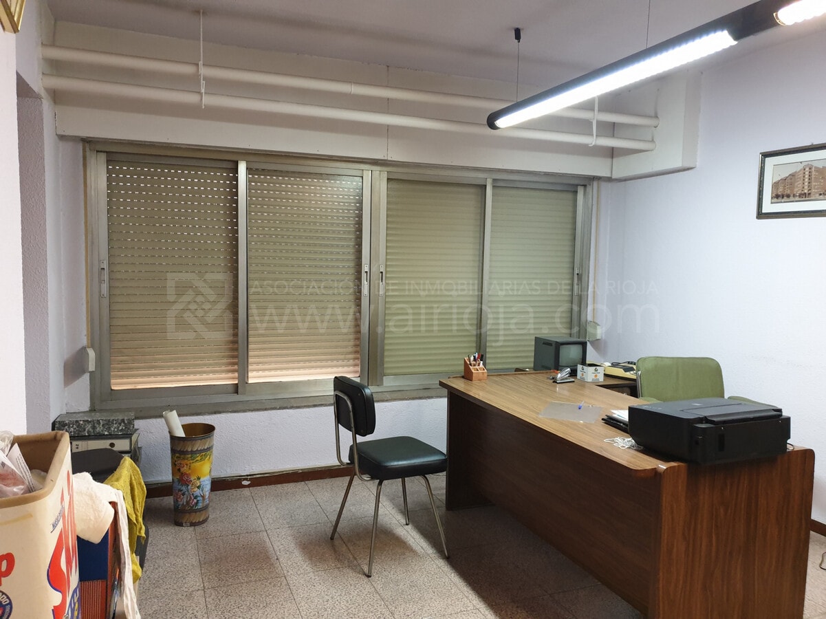 Logroño, LAR 26002 - Unidad 1 - - Foto del interior - Image 2 of 7