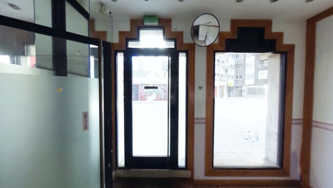 Más detalles de Avenida Das Camelias, Vigo - Edificio residencial​ en venta