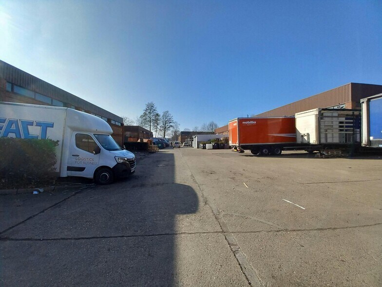 Suttons Business Park, Reading en alquiler - Foto del edificio - Imagen 3 de 5