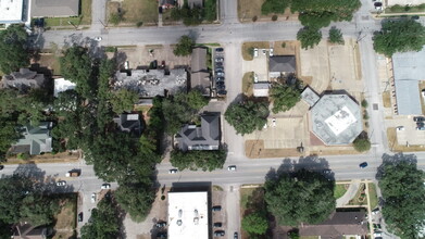 800 Jackson St, Richmond, TX - VISTA AÉREA  vista de mapa - Image1