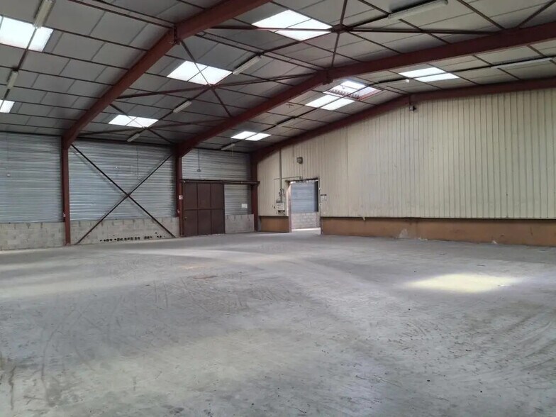 Flex en Chassieu en alquiler - Foto del edificio - Imagen 3 de 7