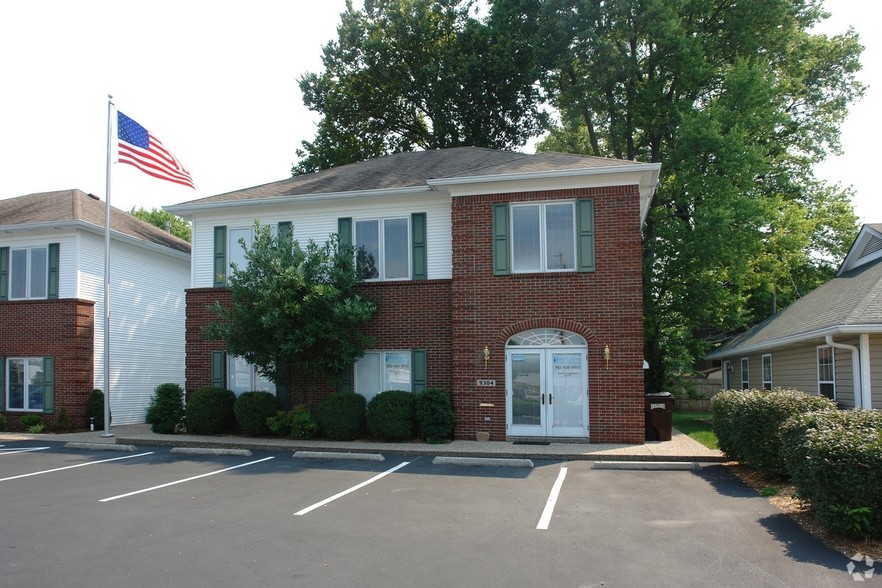 9304 New Lagrange Rd, Louisville, KY en alquiler - Foto principal - Imagen 1 de 11