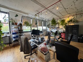 61 Greenpoint Ave, Brooklyn, NY en alquiler Foto del interior- Imagen 2 de 4